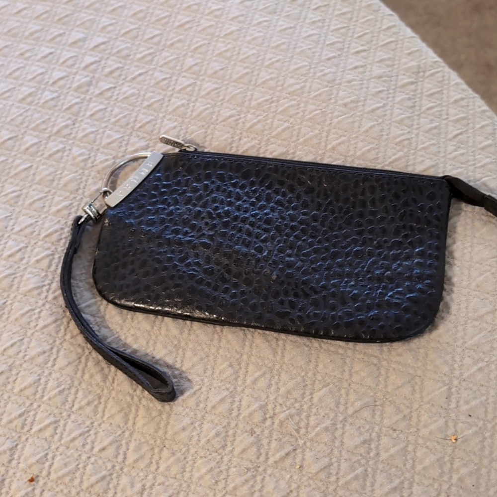 Prune Black Pebbled Leather ZIP Clutch EUC